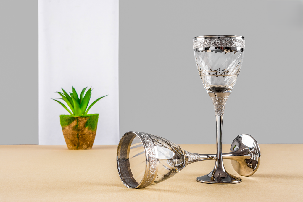 طقم كرينكل 18 قطعة فيرارى فضى