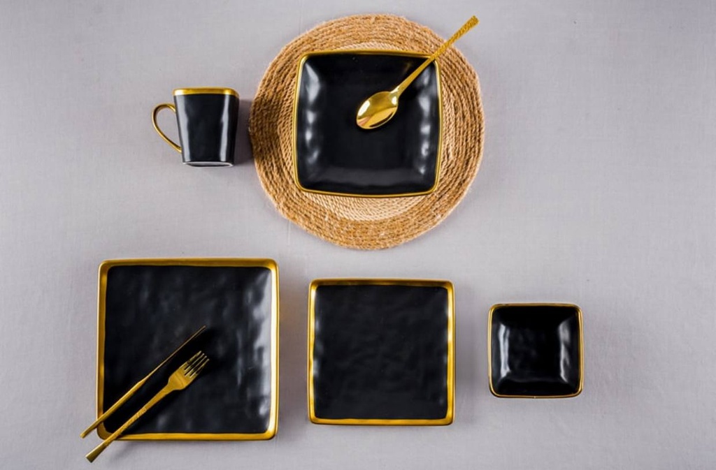  طقم عشاء 30 قطعه مربع حرف دهب