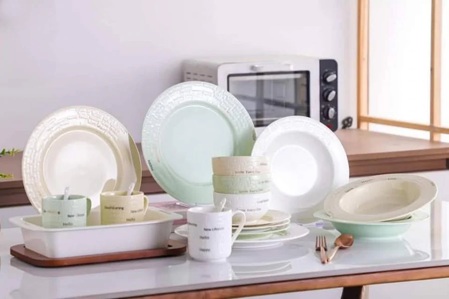 طقم عشاء بورسلين 38 قطعة